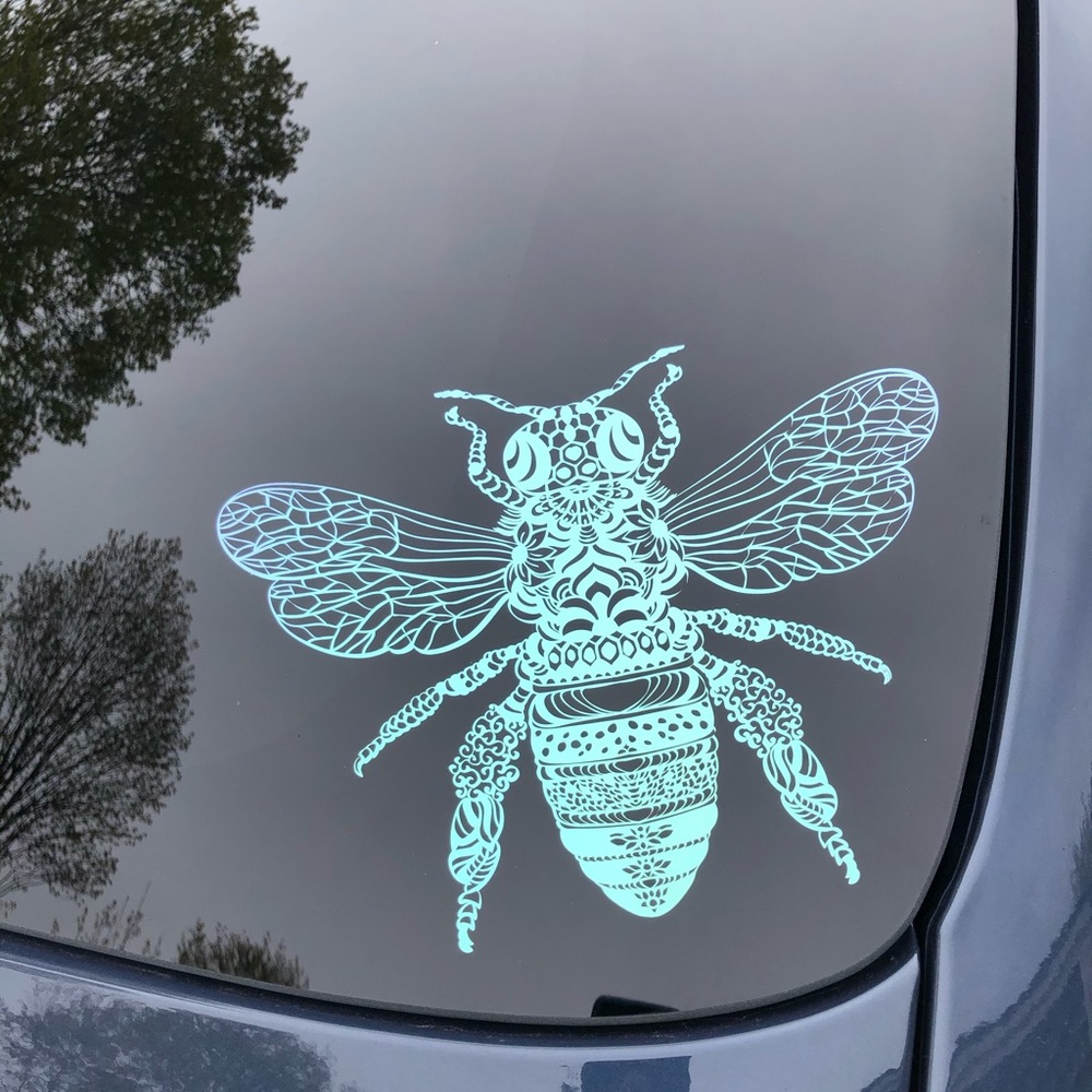 Bee mandala decal